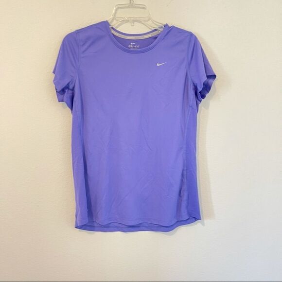 Nike Dri Fit Purple Workout Tee Size X-Large - Picture 1 of 3